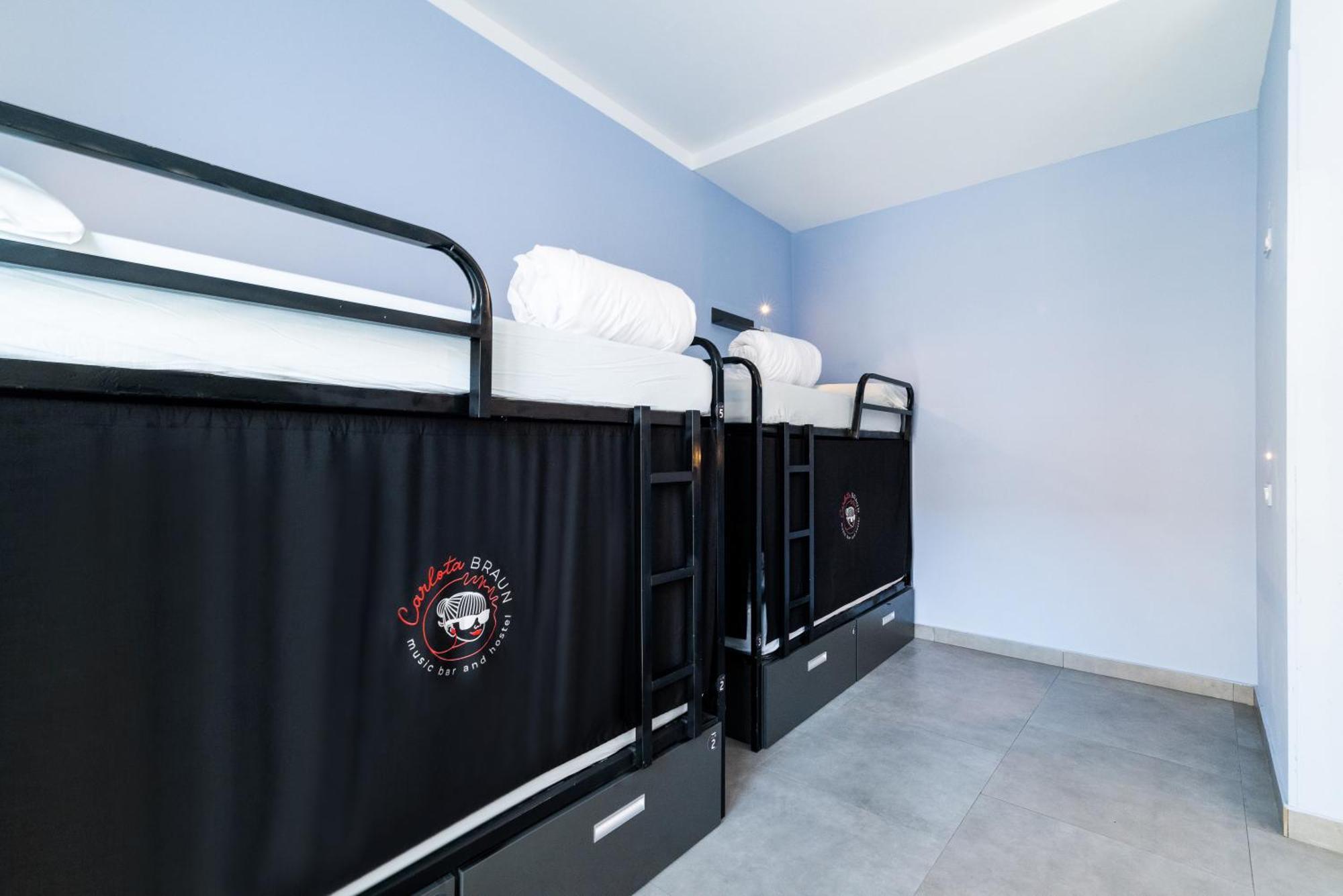 Hostel Carlota Braun Granada Ngoại thất bức ảnh